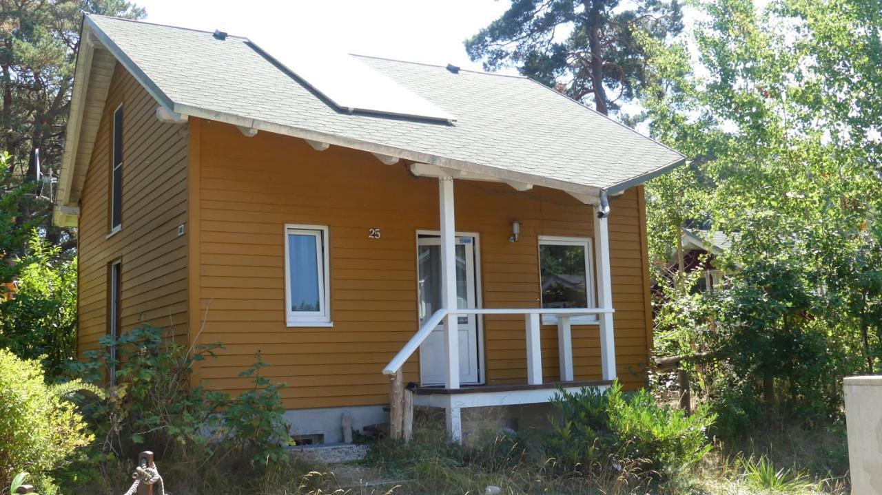 Zu Haus In Der Ferne Villa Баабе Екстериор снимка