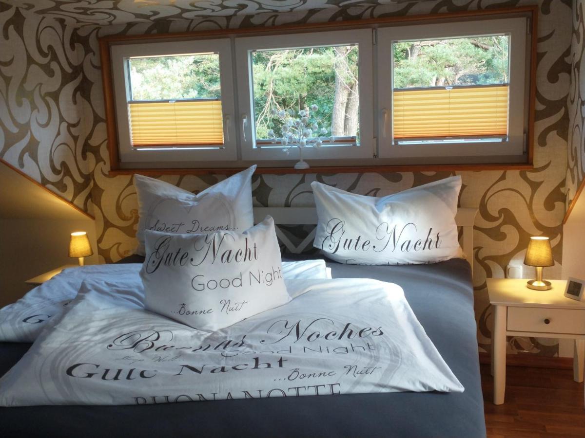 Zu Haus In Der Ferne Villa Баабе Екстериор снимка