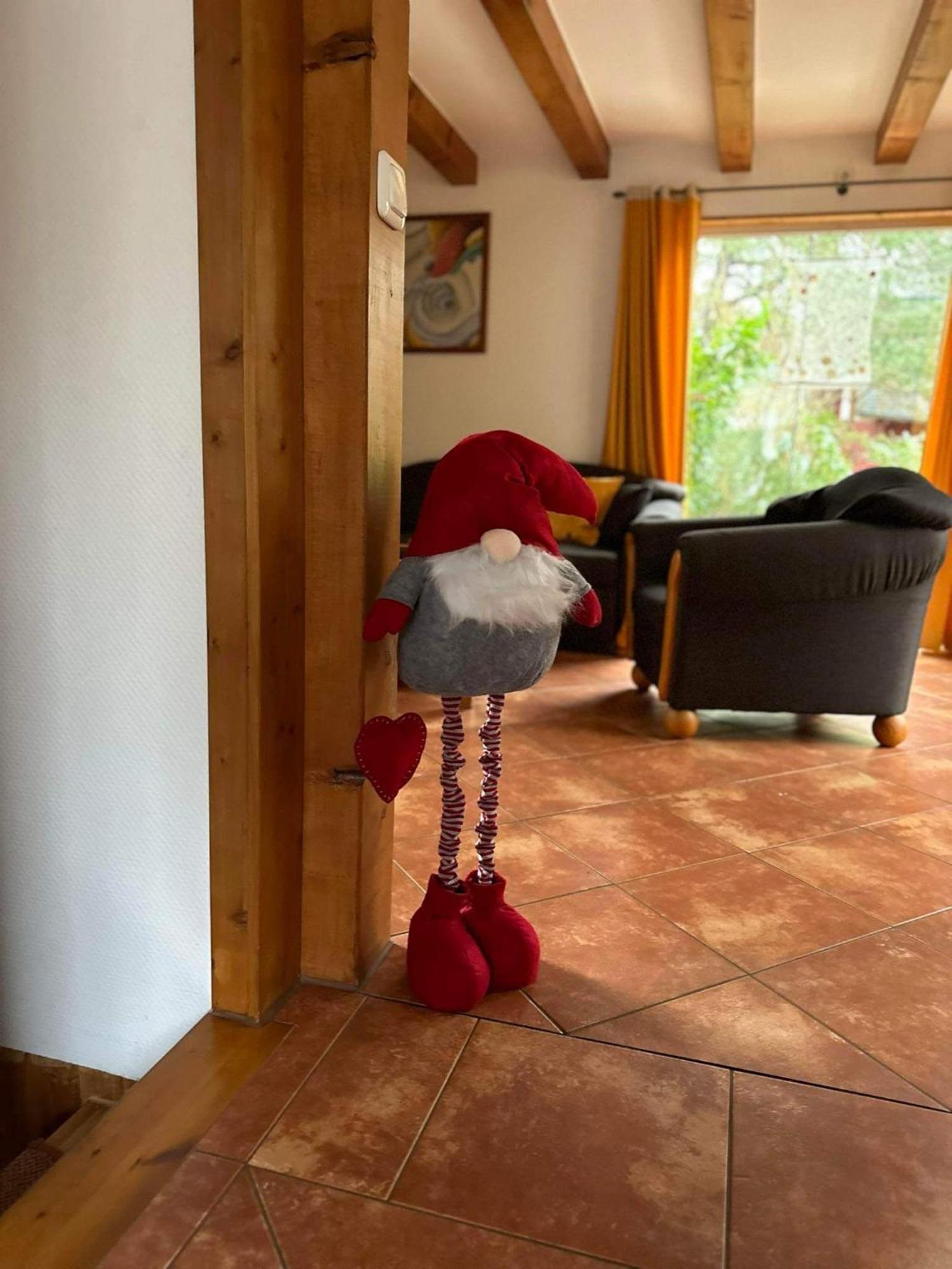 Zu Haus In Der Ferne Villa Баабе Екстериор снимка