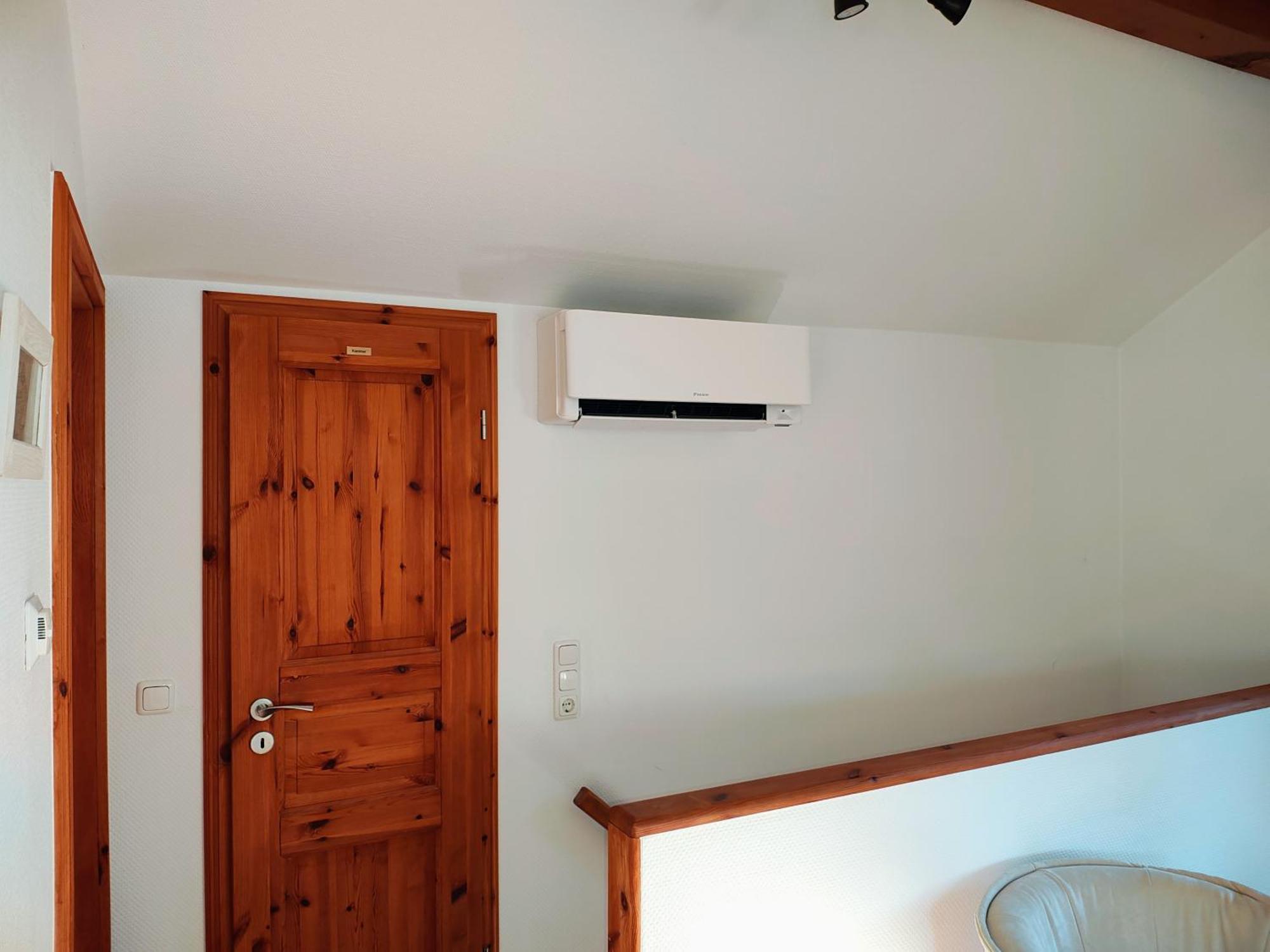 Zu Haus In Der Ferne Villa Баабе Екстериор снимка